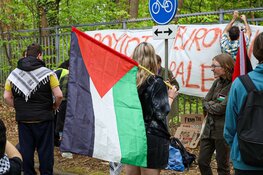 Demonstratie bij AvroTros-gebouw vanwege deelname Eurovisie Songfestival