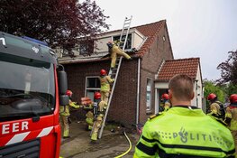 Brand in de spouwmuur na onkruidbranden