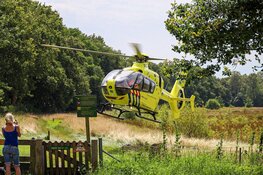 Gewonde bij aanrijding op rotonde Bussum