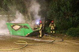 Bouwcontainer in brand in Bussum