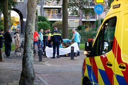 Meisje gewond aangetroffen in Huizen