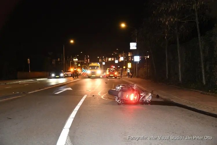 Scooterbestuurder zwaargewond bij ongeval in Hilversum