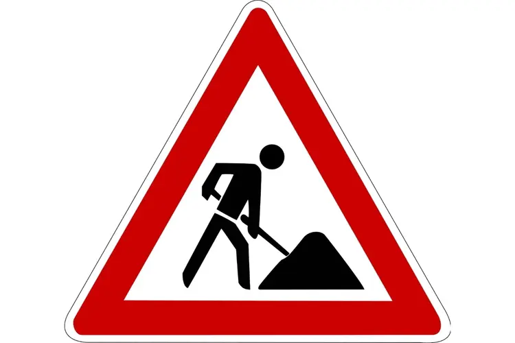 Werk aan riool in Spiegelstraat Bussum tot begin 2026