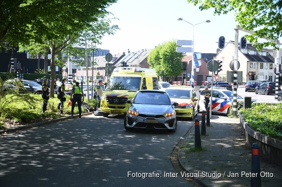 Fietser gewond op Hoenderweg in Hilversum