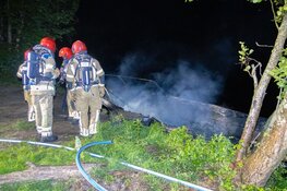 Boot volledig uitgebrand in Nederhorst den Berg