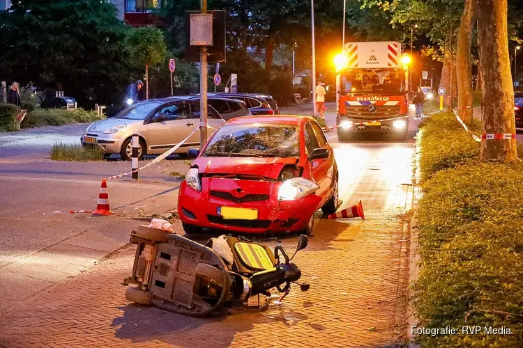 Man in scootmobiel aangereden in Bussum