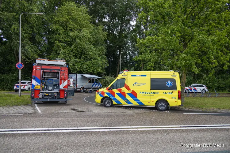 Explosief aangetroffen op veldje in Muiden