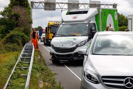 Twee ongevallen in kort tijdsbestek op A1 bij Huizen
