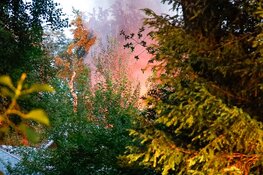 Grote woningbrand in Bussum, straat afgesloten