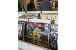 Platen-Paradijs.nl Bussum opent de deuren