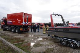 Grote zoekactie naar vermist persoon op Loosdrechtse plassen nadat lege boot is aangetroffen