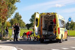 Meisje op fiets gewond na aanrijding met auto in Huizen