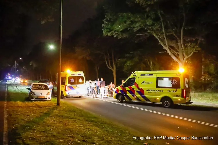 Ernstig ongeval in Laren, auto doorgereden na aanrijding