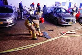 Brand in trappenhuis van appartementencomplex aan de Graaf Floris in Huizen