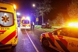 Automobilist bekneld na eenzijdig ongeval