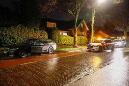 Achtervolging eindigt in vlucht door Naarden-Vesting: politie zoekt verdachten