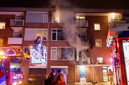 Kerstboom op balkon in brand in Bussum