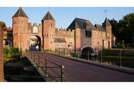 Naar welke steden gaan mensen uit het Gooi graag in het weekend?