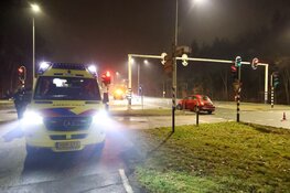 Fikse schade na botsing op kruising in Bussum