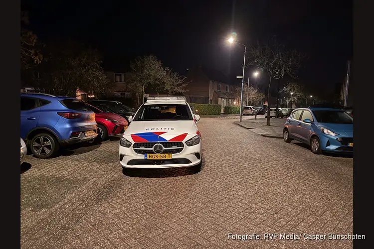 Maaltijdbezorger overvallen en beroofd van eten in Huizen