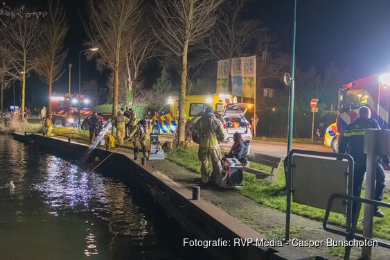 Omstander redt te water geraakt persoon in Kortenhoef