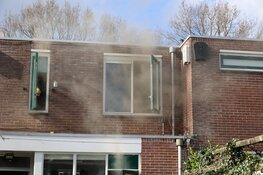 Woning vol rook door vergeten pan op het vuur