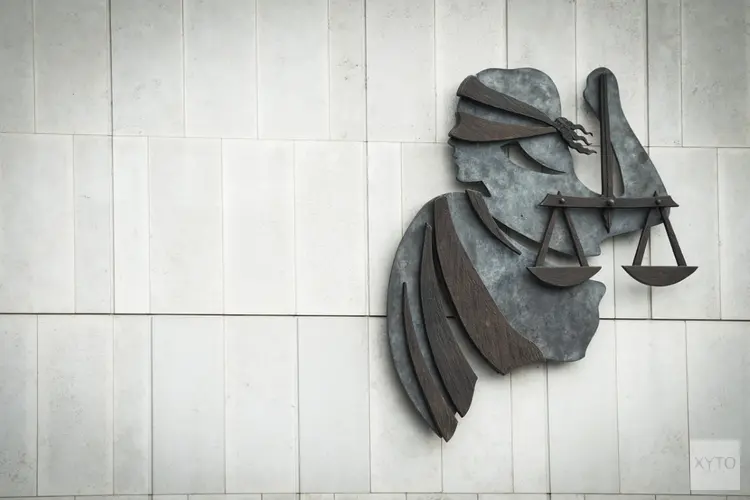 OM eist tot 12 jaar cel in onderzoek naar grootschalige cocaïne-invoer