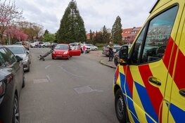 Brommerrijder gewond na aanrijding in Hilversum