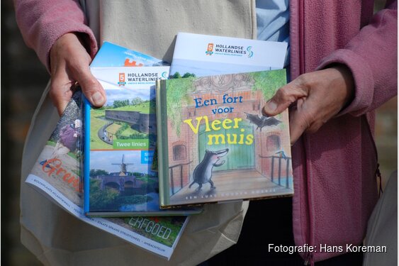 Honderden vrijwilligers te gast in Naarden- Vesting bij start jubileumjaar Hollandse Waterlinies