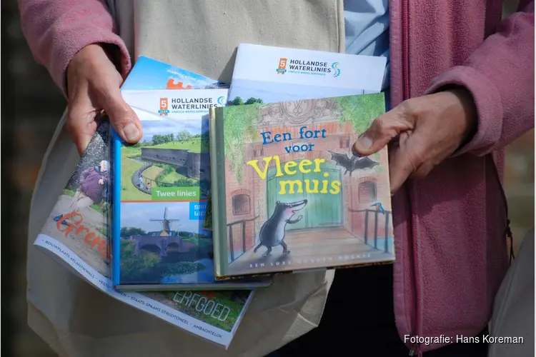 Honderden vrijwilligers te gast in Naarden- Vesting bij start jubileumjaar Hollandse Waterlinies