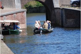 Honderden vrijwilligers te gast in Naarden- Vesting bij start jubileumjaar Hollandse Waterlinies