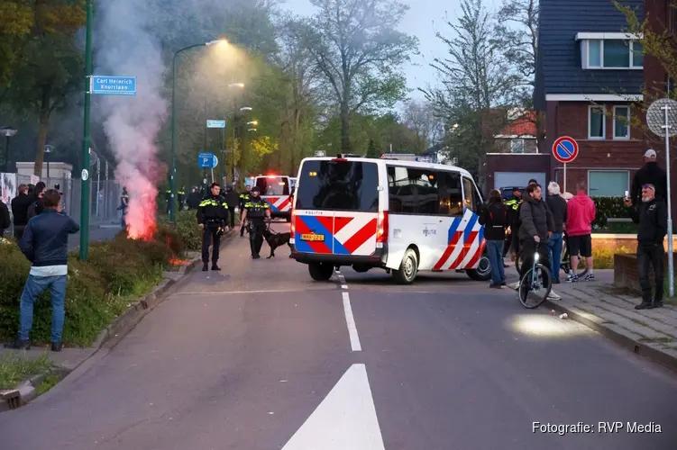 Veroordeling voor gooien van fakkel tijdens AZC-demonstratie in Loosdrecht