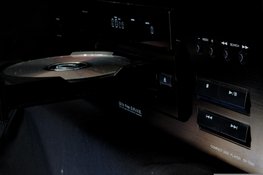 Retro DAB radio: ga voor knoppen, niet voor touchscreen