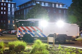 Aanhoudingen en waterkanon ingezet bij demonstratie Loosdrecht
