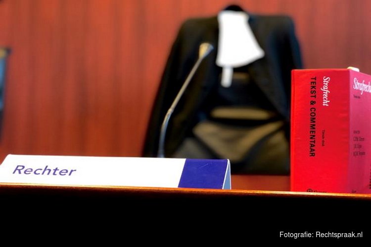 Veroordeling voor beschieten Roddelpraat-presentator met paintballgeweer