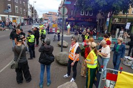 Demonstraties Hilversum verlopen grimmig, politie grijpt in