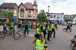 Demonstraties Hilversum verlopen grimmig, politie grijpt in