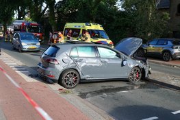 Ravage na ongeval, auto vliegt over de kop