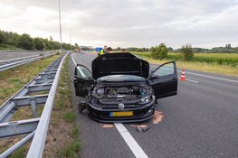 Ongeluk tussen twee auto’s op de A1 bij Naarden door spookrijder