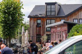 Brand op dak van woning Loosdrecht snel geblust