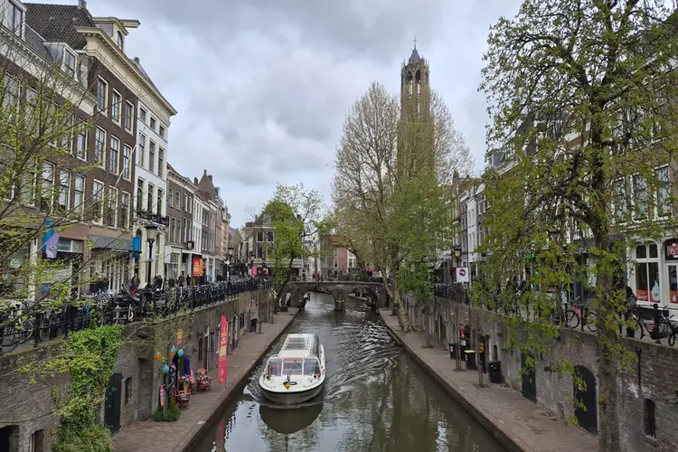 Een avond naar Holland Casino Utrecht: waarom het een populair uitje is vanuit het Gooi
