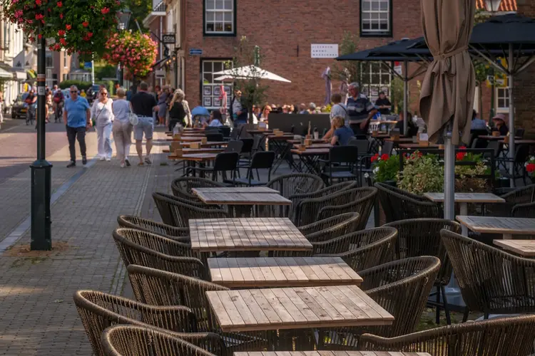 Uitgaan in Hilversum of thuis vertier zoeken