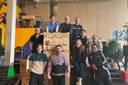 Urban sports verbinden gymles en buitenspelen in Hilversum
