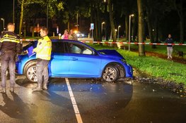 Meerdere gewonden na frontale botsing op de Zuiderzee in Huizen: weg volledig afgesloten