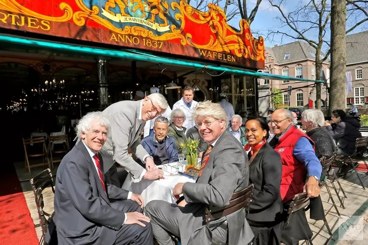 Overeenkomst gebruik muziektent getekend
