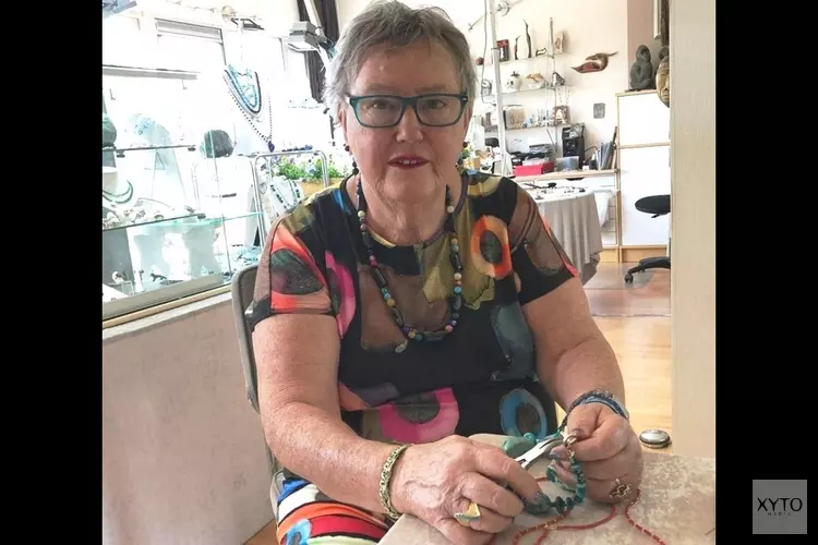 50-jarig jubileum Loes Vogel, unieke edelsteensieraden met passie gemaakt