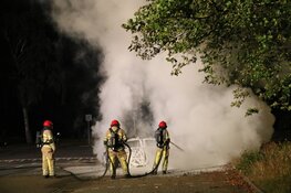 Auto brandt uit op parkeerplaats Bussum