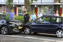 Twee auto's geborgen na aanrijding