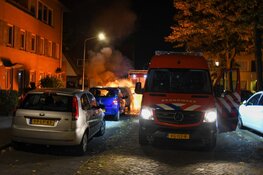 Alweer een auto in brand in Hilversum