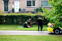 Agent licht gewond bij aanhouding in Huizen